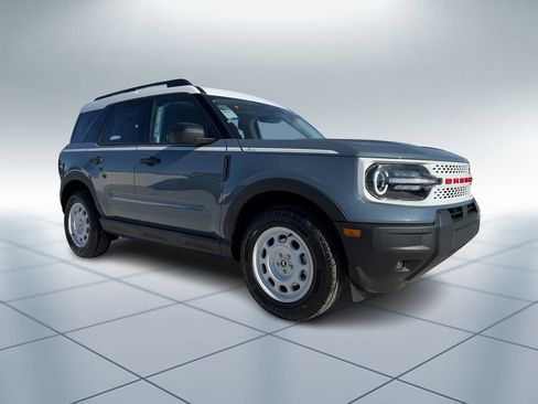 New 2025 Ford Bronco Sport Heritage w/ Convenience Package AWD/4WD image 2