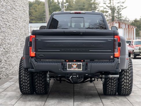 Used 2026 Ford F450 Platinum w/ Platinum Plus Package image 14
