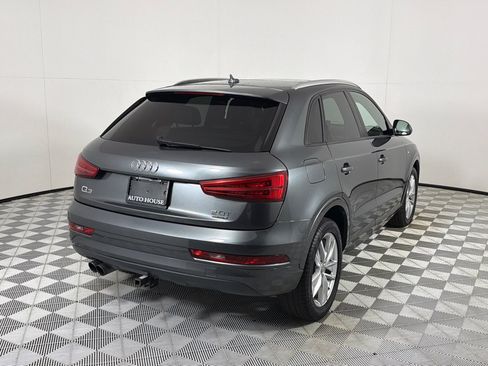 Used 2018 Audi Q3 2.0T Premium w/ Convenience Package AWD/4WD image 5