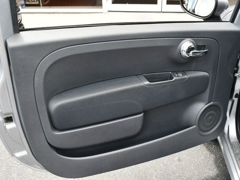 Used 2015 FIAT 500 Pop FWD image 11