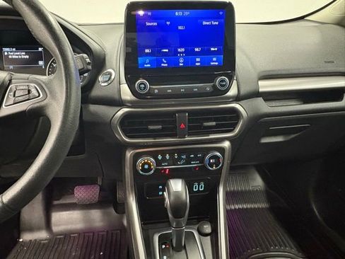 Used 2020 Ford EcoSport SE w/ SE Convenience Package image 18