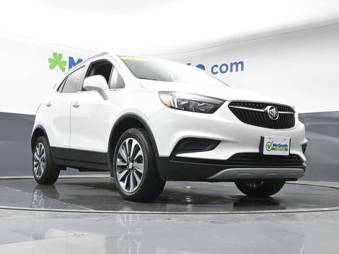 Used 2022 Buick Encore Preferred w/ Safety Package image 24