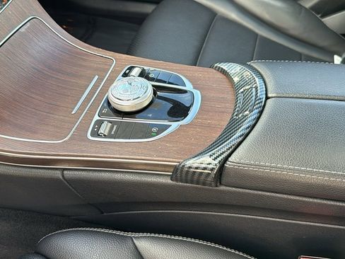 Used 2019 Mercedes-Benz C 300 Sedan image 30