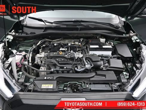 Used 2026 Toyota Corolla Cross XLE AWD/4WD image 34