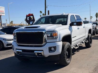 Used 2019 GMC Sierra 2500 Denali w/ Duramax Plus Package