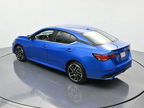 Used 2025 Nissan Sentra SR image 33