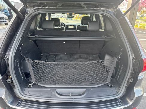 Used 2021 Jeep Grand Cherokee Limited w/ Trailer Tow Group IV image 27