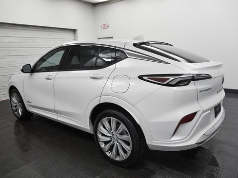 Used 2025 Buick Envista Avenir image 5