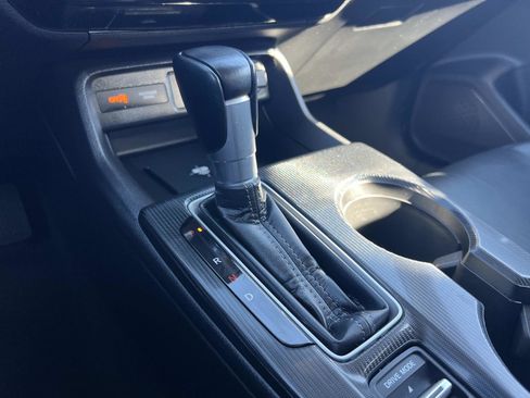 Certified 2022 Honda Civic Touring image 18