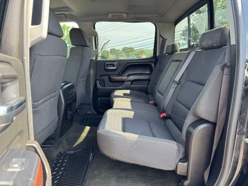 Used 2017 GMC Sierra 2500 SLE w/ SLE Preferred Package AWD/4WD image 15