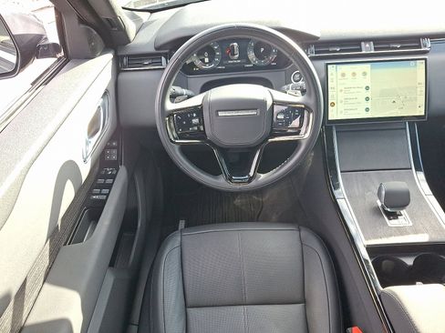 Used 2025 Land Rover Range Rover Velar S image 11