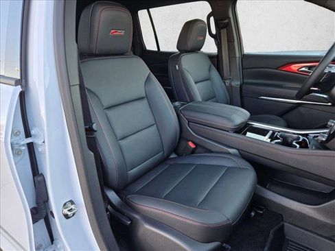 New 2026 Chevrolet Traverse Z71 w/ Driver Confidence Package image 19