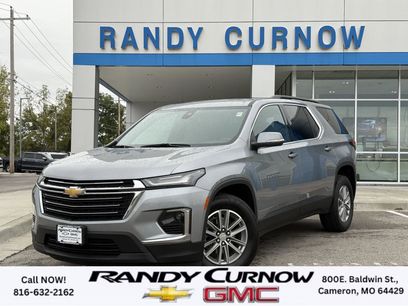 Used 2023 Chevrolet Traverse LT