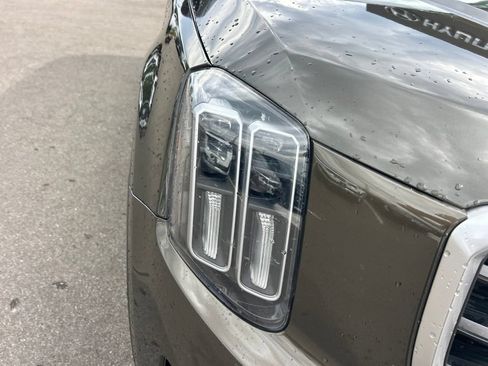 Used 2025 Kia Telluride S AWD/4WD image 13
