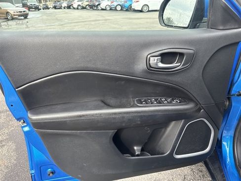 Used 2021 Jeep Compass Latitude image 7