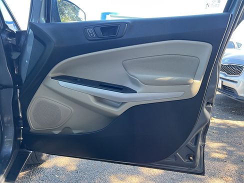 Used 2021 Ford EcoSport S image 11