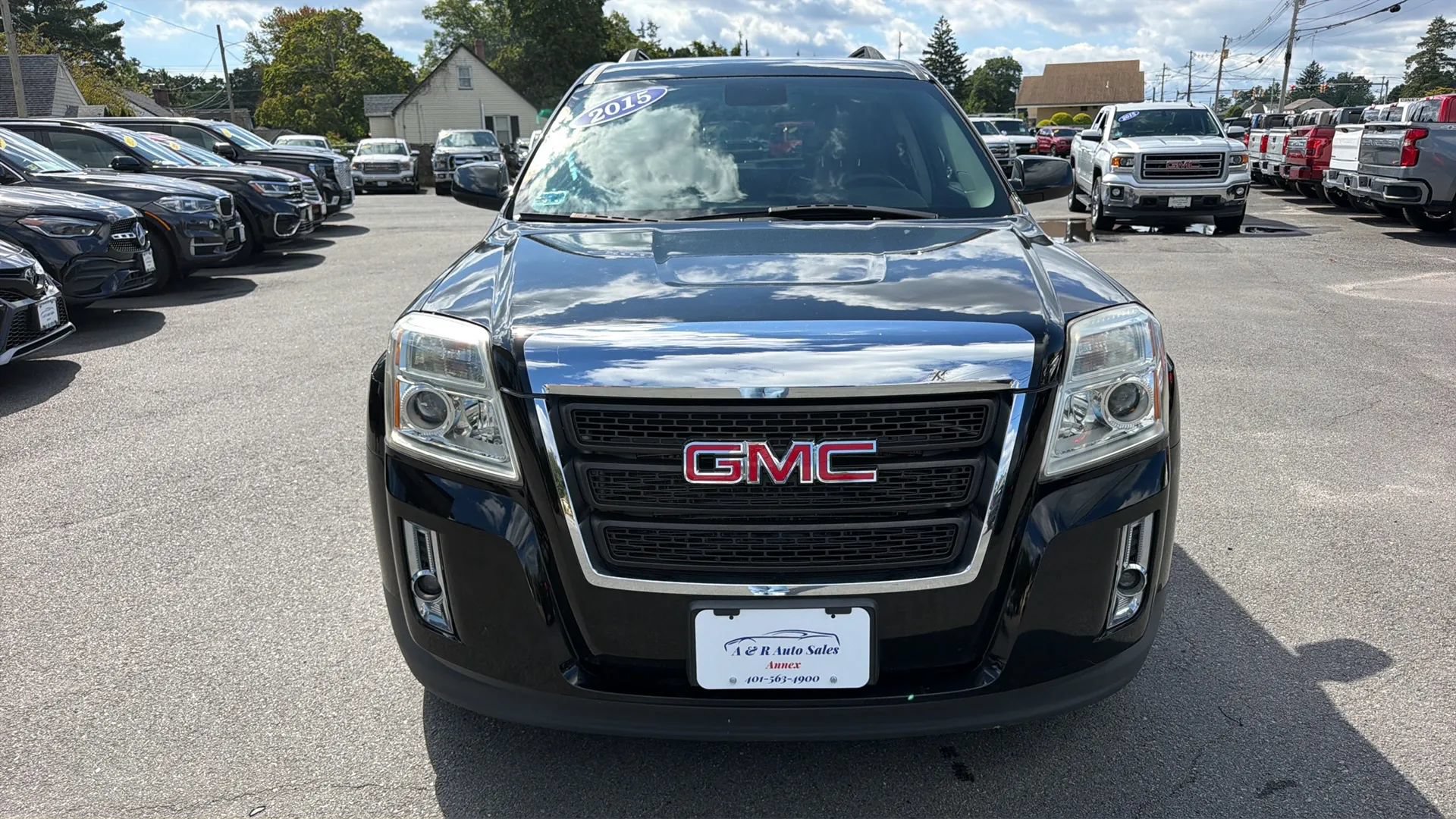 Used 2015 GMC Terrain SLT AWD/4WD image 2