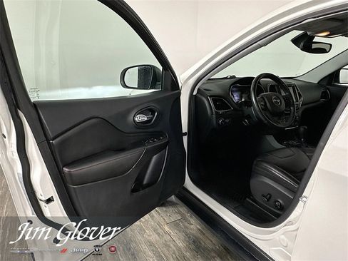 Used 2019 Jeep Cherokee Trailhawk w/ Trailer Tow Group image 20