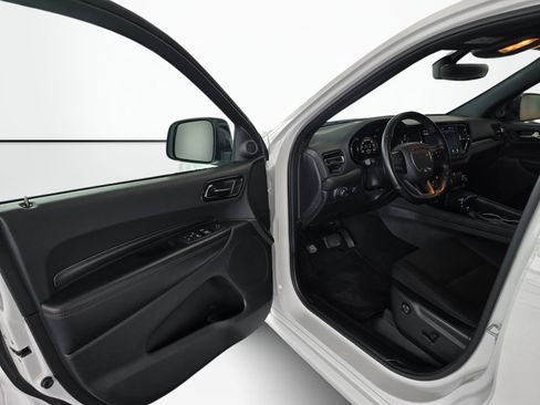 Used 2025 Dodge Durango GT AWD/4WD image 33