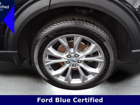 Certified 2022 Ford Explorer Limited w/ Equipment Group 301A image 6
