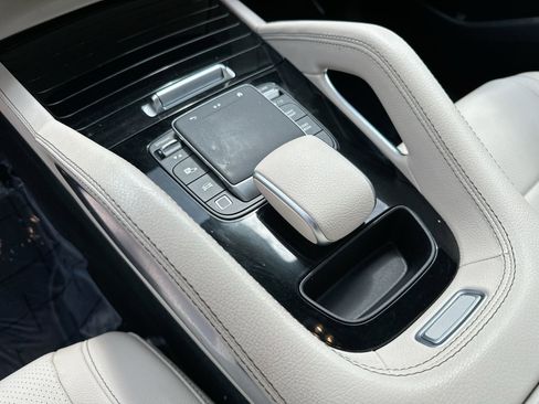 Used 2025 Mercedes-Benz GLE 350 4MATIC image 21