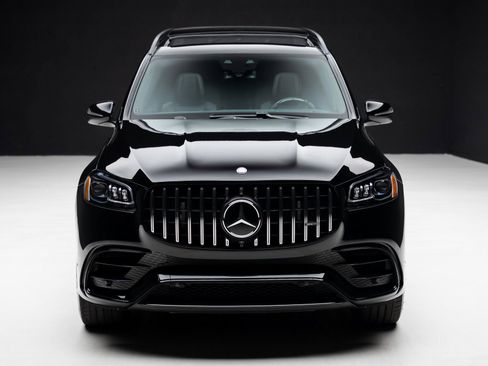 Used 2024 Mercedes-Benz GLS 63 AMG 4MATIC image 5