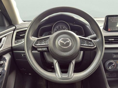 Used 2018 MAZDA MAZDA3 Sport image 24