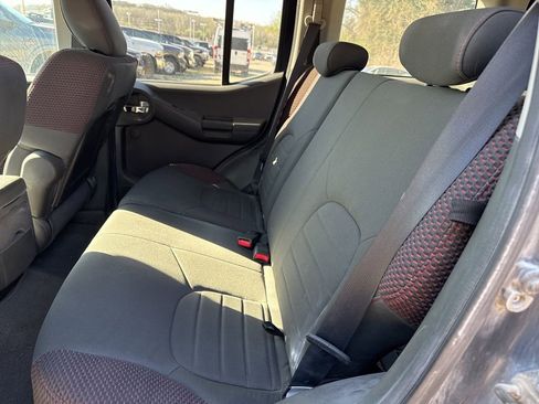 Used 2010 Nissan Xterra Off-Road image 7