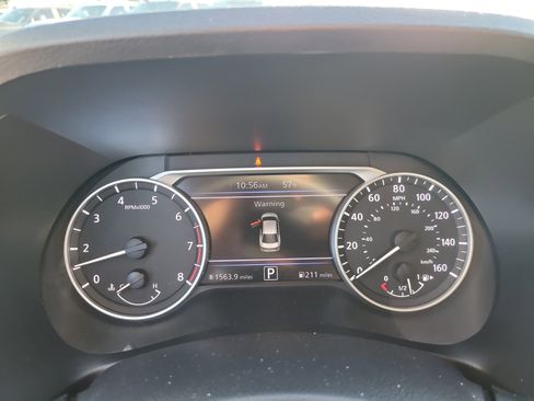 Used 2024 Nissan Sentra SV image 29