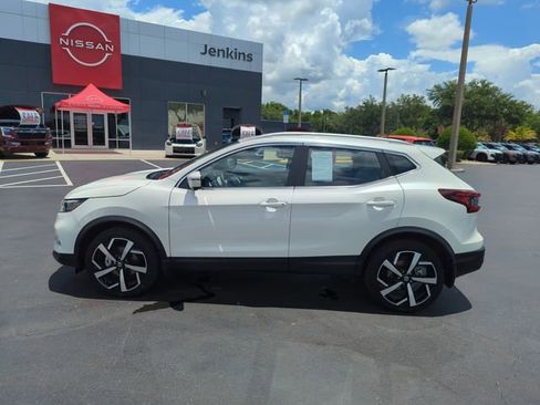 Certified 2021 Nissan Rogue Sport SL w/ Premium Package FWD image 11