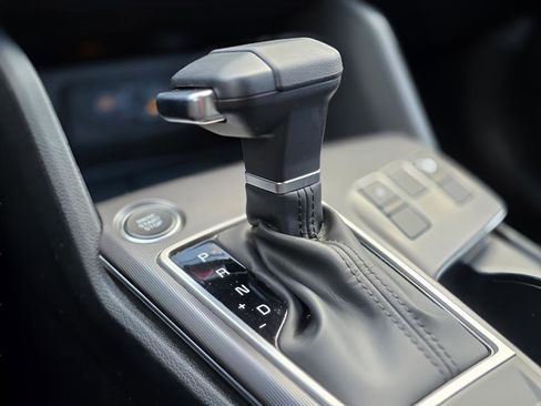 Used 2026 Kia Sportage EX image 36