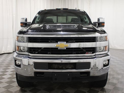 Used 2017 Chevrolet Silverado 3500 LTZ w/ Duramax Plus Package AWD/4WD image 34