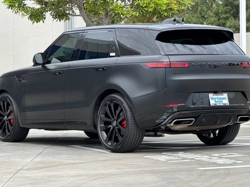 Used 2024 Land Rover Range Rover Sport Dynamic SE AWD/4WD image 3