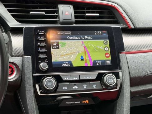 Used 2019 Honda Civic Type R image 15