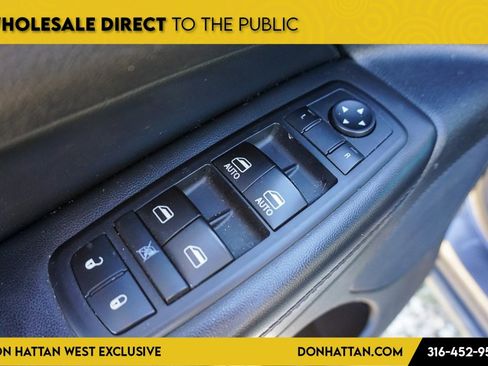 Used 2014 Jeep Grand Cherokee Laredo w/ 18" Wheel & 8.4" Radio Group image 16