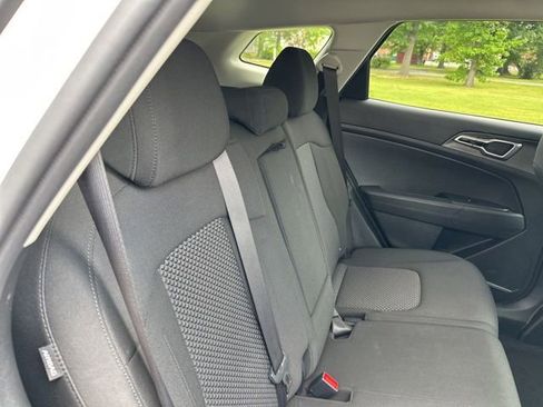 Certified 2024 Kia Sportage LX AWD/4WD image 15