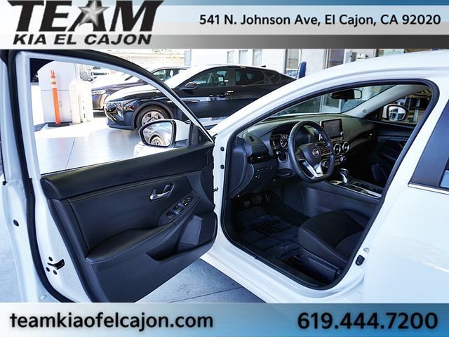 Used 2023 Nissan Sentra SV w/ All-Weather Package FWD image 29