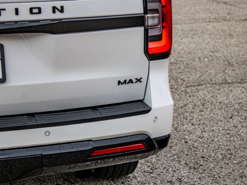 Used 2024 Ford Expedition Max Limited AWD/4WD image 14