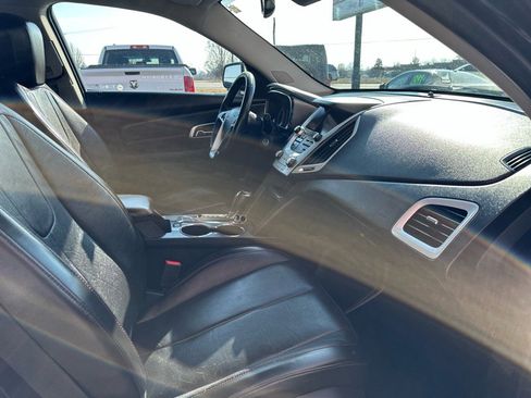 Used 2017 GMC Terrain SLT w/ Driver Alert Package I image 4