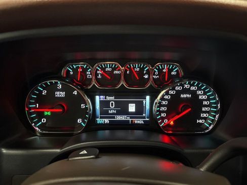 Used 2018 Chevrolet Silverado 1500 High Country image 37