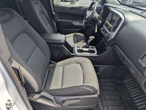 Used 2022 Chevrolet Colorado LT w/ Fleet Safety Package RWD image 21