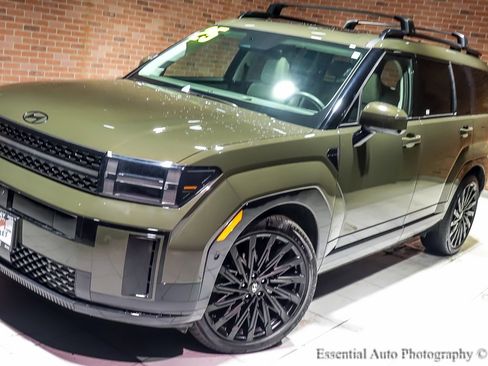 Used 2025 Hyundai Santa Fe Calligraphy image 6