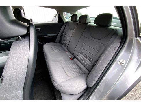 Used 2025 Kia K4 EX FWD image 23