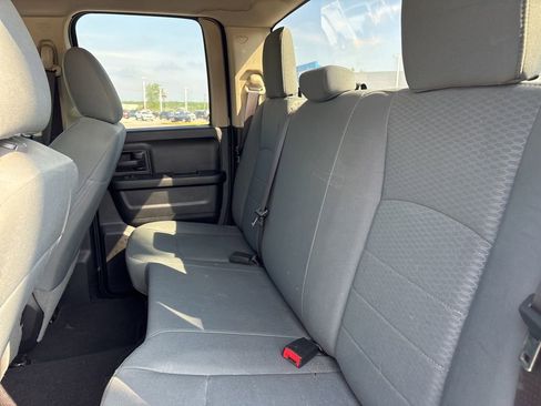 Used 2017 RAM 1500 Express AWD/4WD image 12