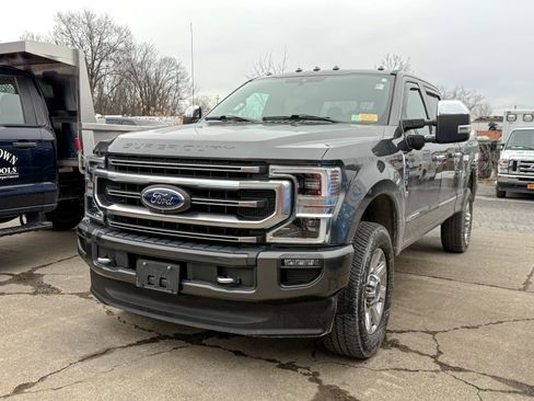 Used 2020 Ford F250 Platinum w/ FX4 Off-Road Package image 8