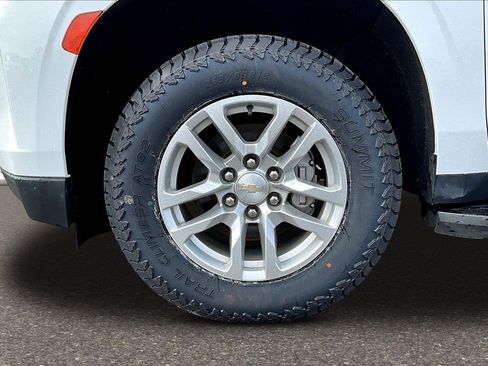 Used 2023 Chevrolet Suburban LS w/ Driver Alert Package image 25