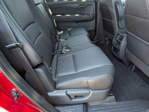 Certified 2023 Honda Passport EX-L image 29
