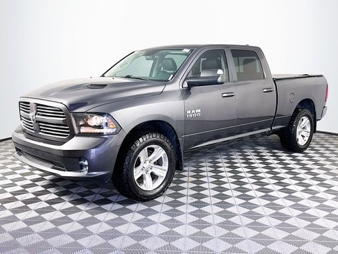Used 2017 RAM 1500 Sport image 4