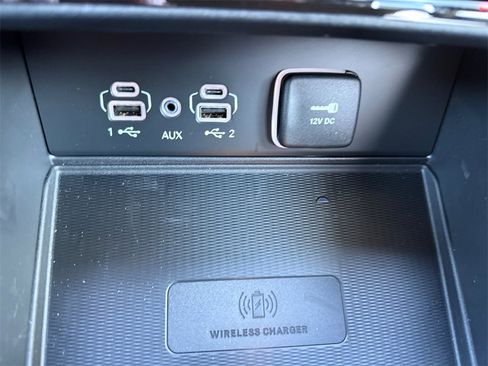 New 2025 Jeep Grand Cherokee Altitude image 23