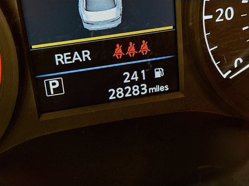 Used 2024 Nissan Altima 2.5 S image 19